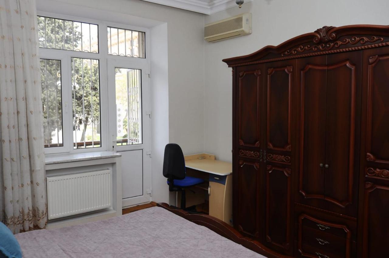 Azneft Royal Suite Apartment Sea View Baku Eksteriør billede